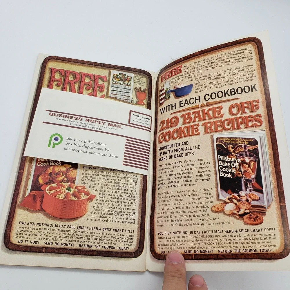 1968 Pillsbury 19th Annual Bake Off 100 Recipes Cookbook Vintage Great Condition